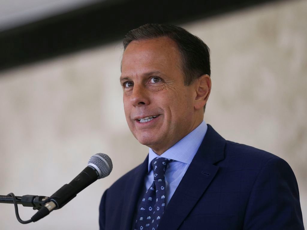 Com salto de 22% nas internações por Covid em SP, conselheiros de Doria pedem para endurecer quarentena já